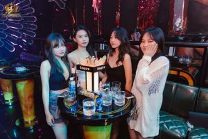 Hình ảnh khách hàng tháng 7